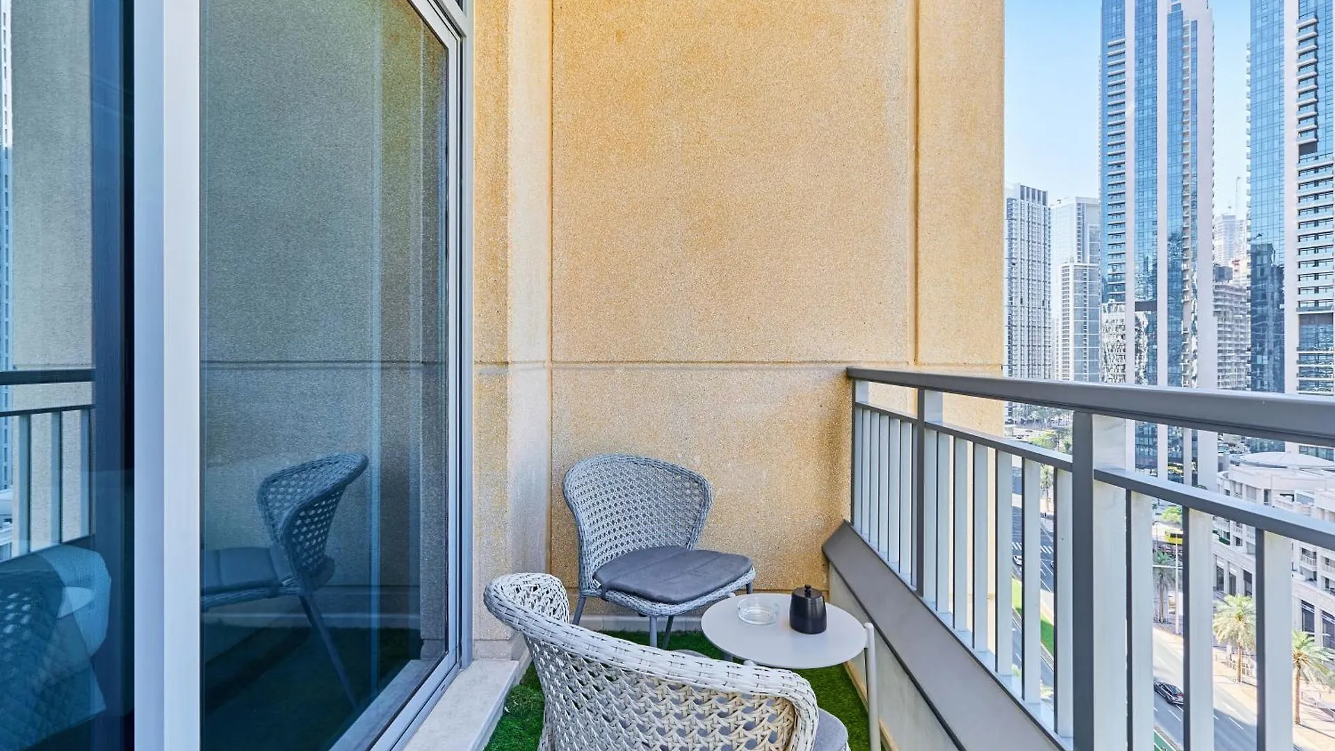 Bnbmehomes - Claren Tower Dubai United Arab Emirates