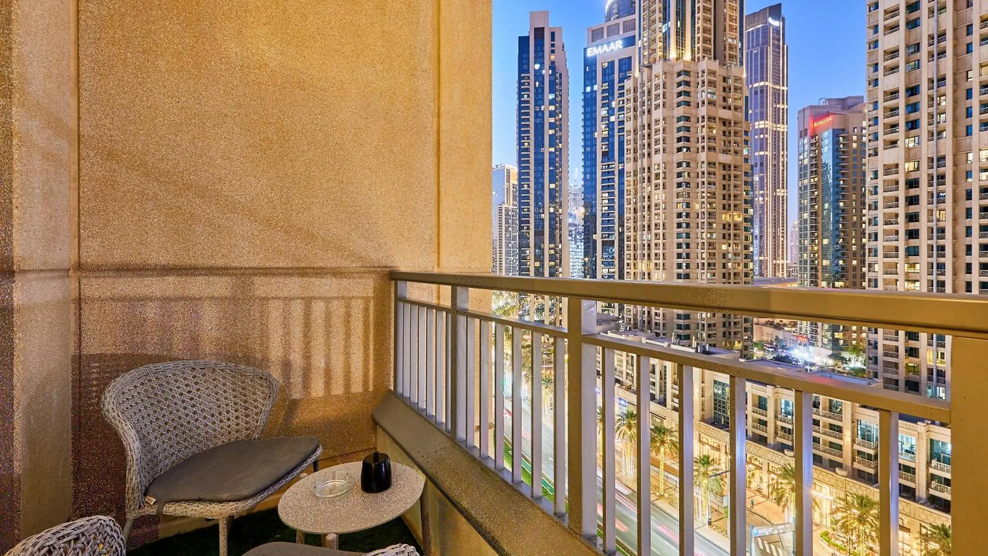 Bnbmehomes - Claren Tower Dubai